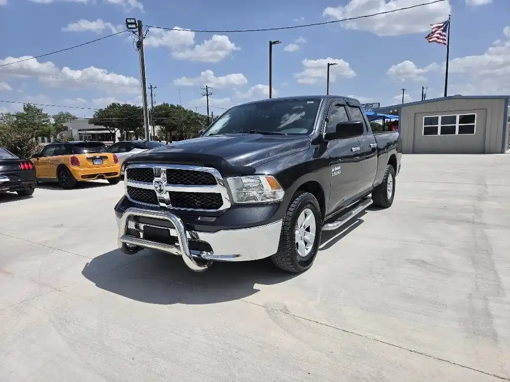 2015 RAM 1500 SLT Quad Cab's photo