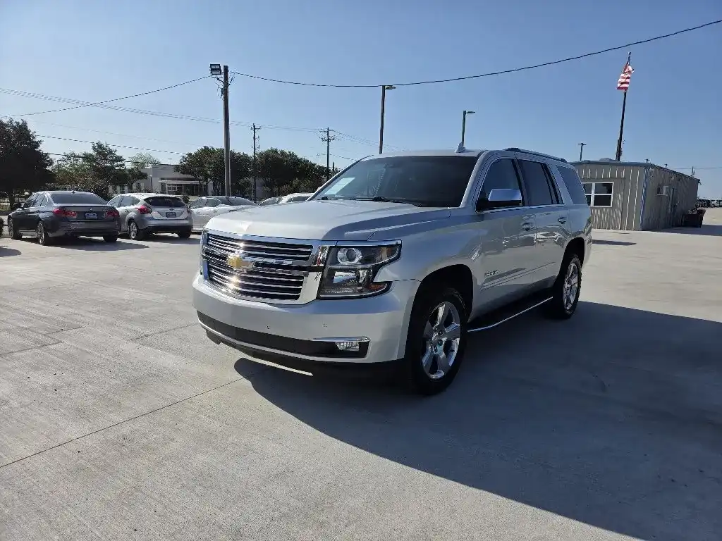 2018 Chevrolet Tahoe 2WD Premier's photo