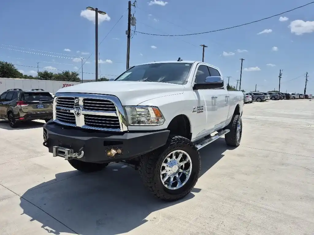 2015 RAM 2500 Big Horn/Lone Star 4X4 Crew Cab SWB's photo