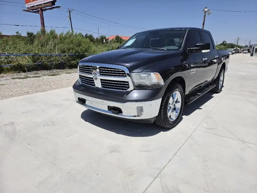 2014 RAM 1500 Big Horn/Lone Star 4x4 Crew Cab's photo