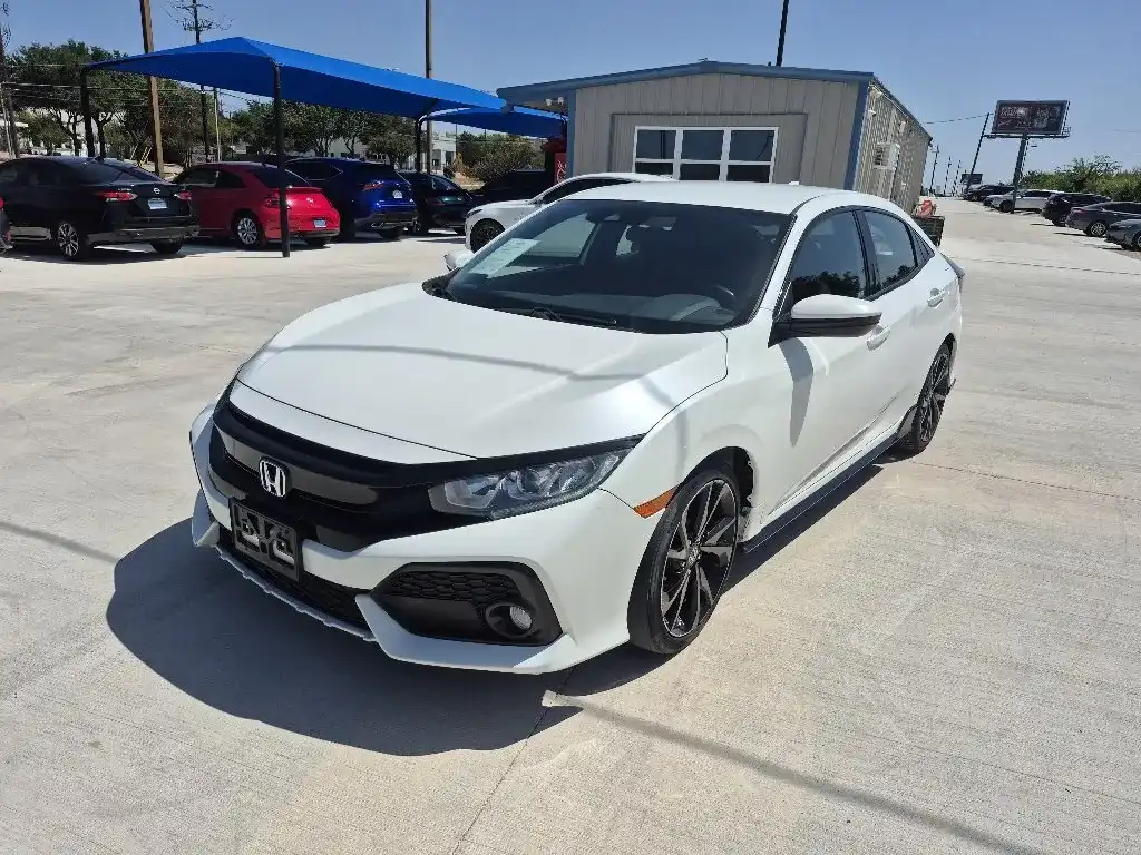 2019 Honda Civic Sport CVT's photo