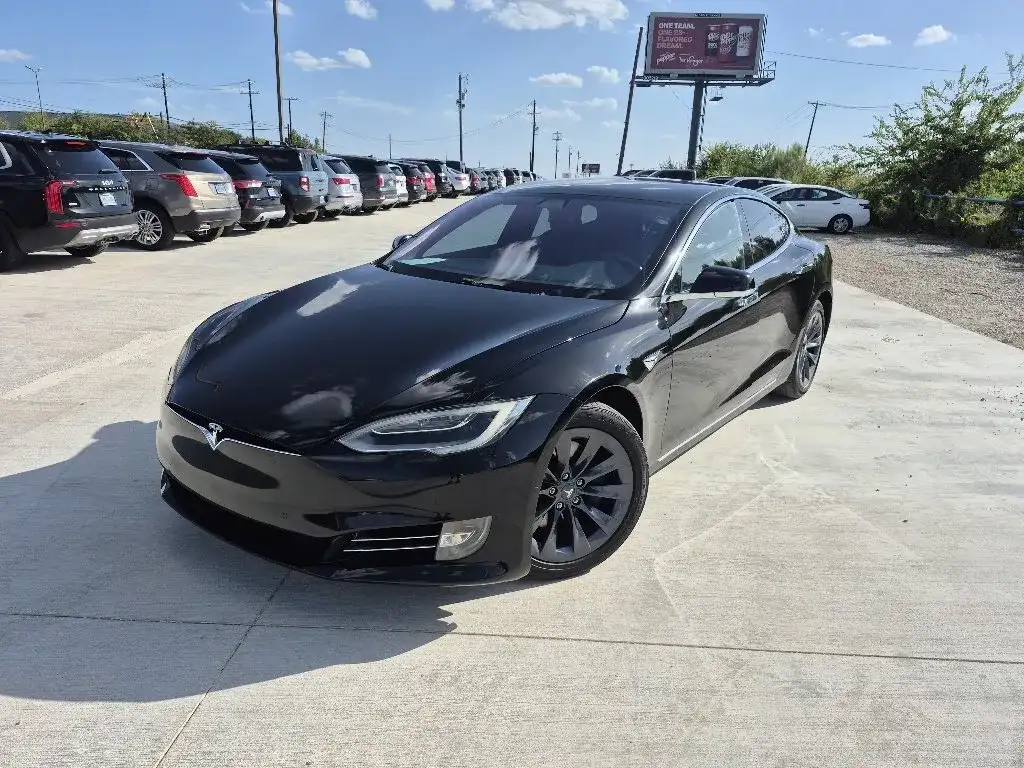 2019 Tesla Model S 75D's photo