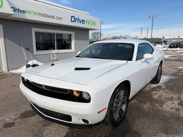 2019 Dodge Challenger SXT Auto AWD's photo