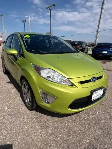 2012 Ford Fiesta SES Hatch's photo