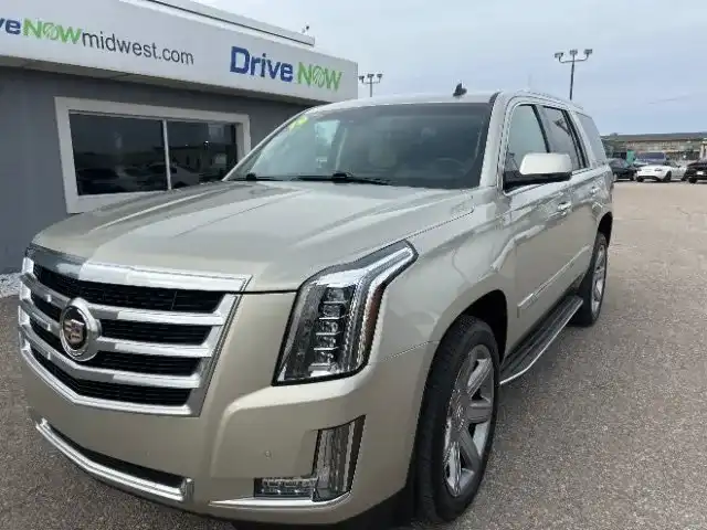 2015 Cadillac Escalade AWD Luxury's photo