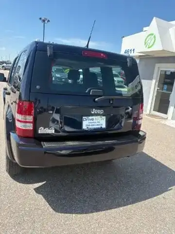 2011 Jeep Liberty Sport 4WD's photo
