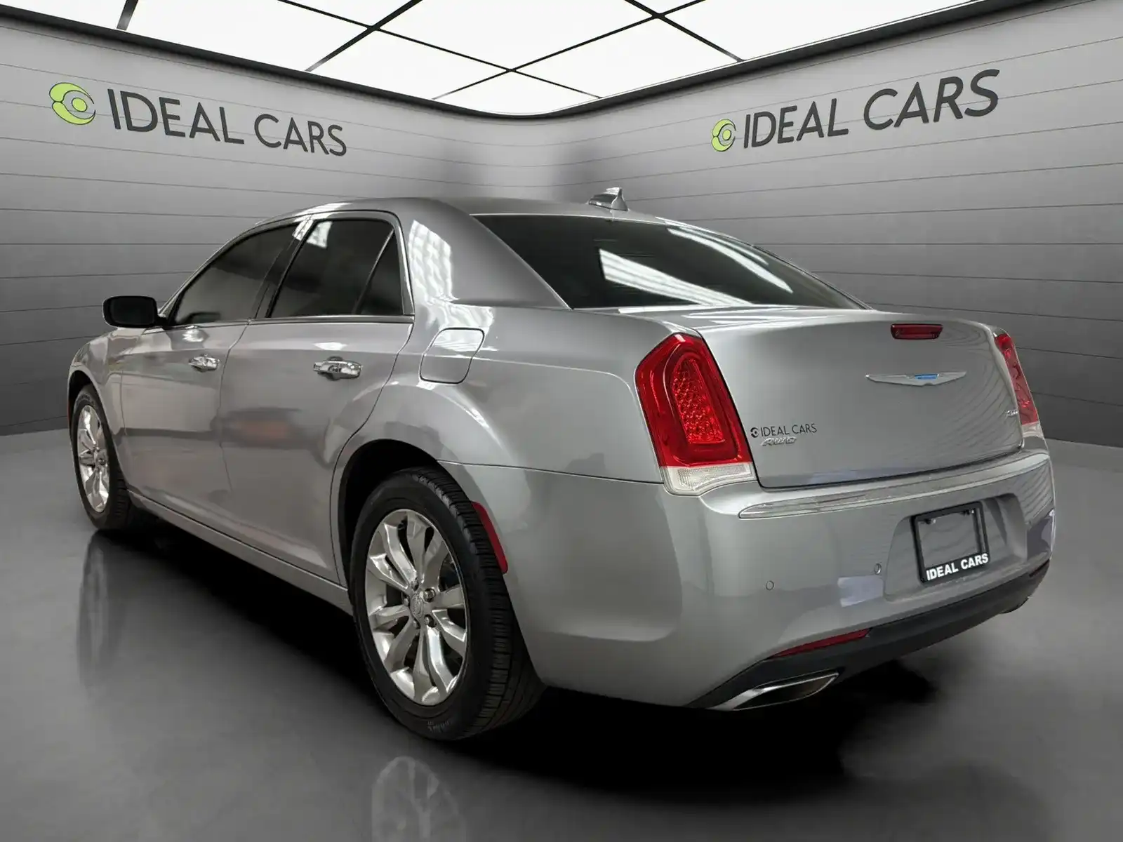 2018 Chrysler 300 Limited AWD's photo