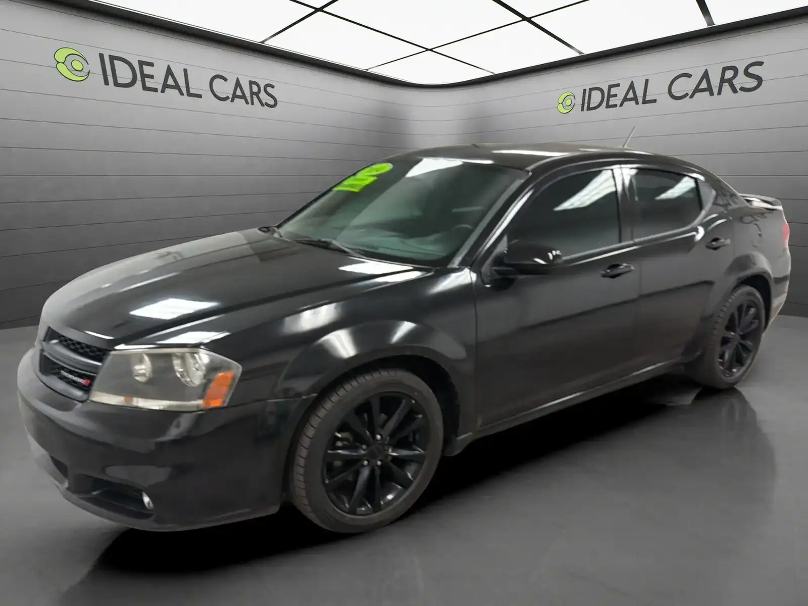 2014 Dodge Avenger SXT's photo