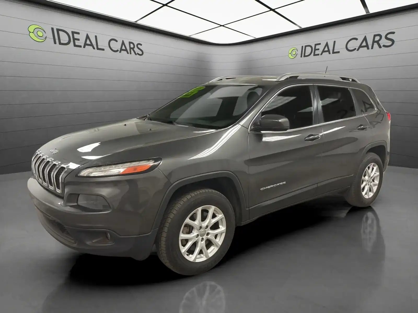 2018 Jeep Cherokee Latitude Plus 4X4's photo