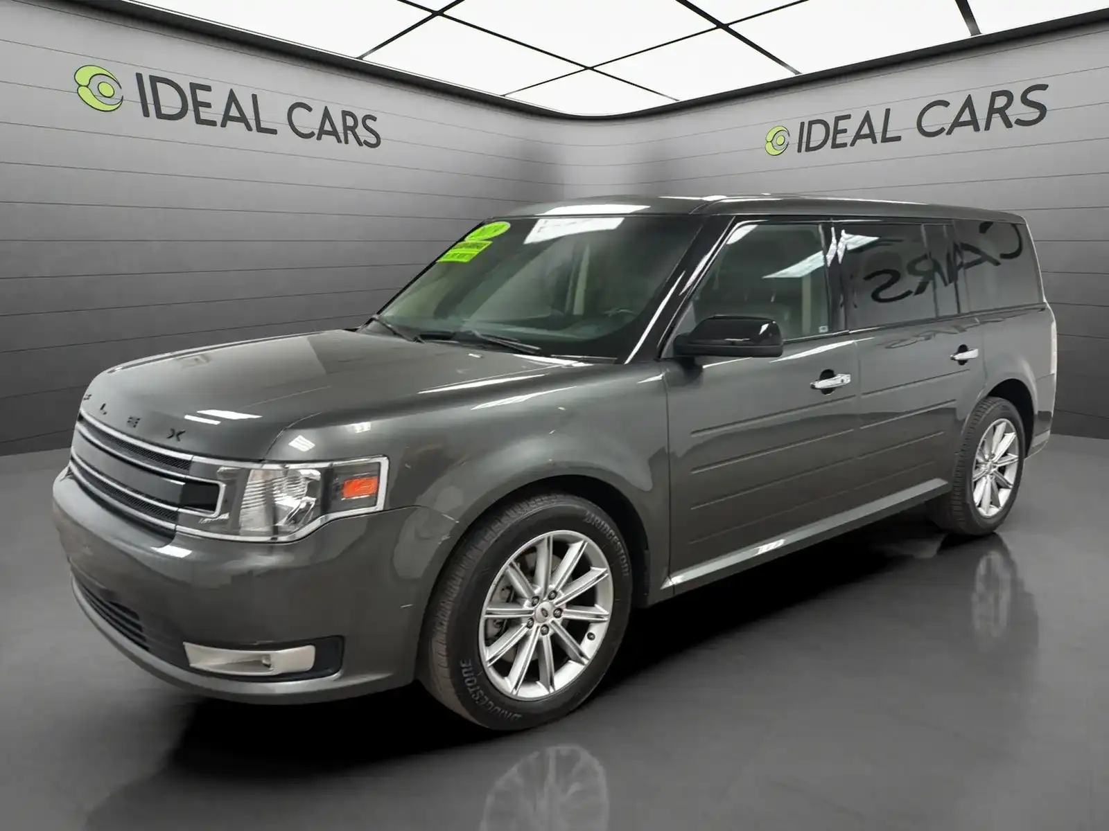 2019 Ford Flex SEL FWD's photo