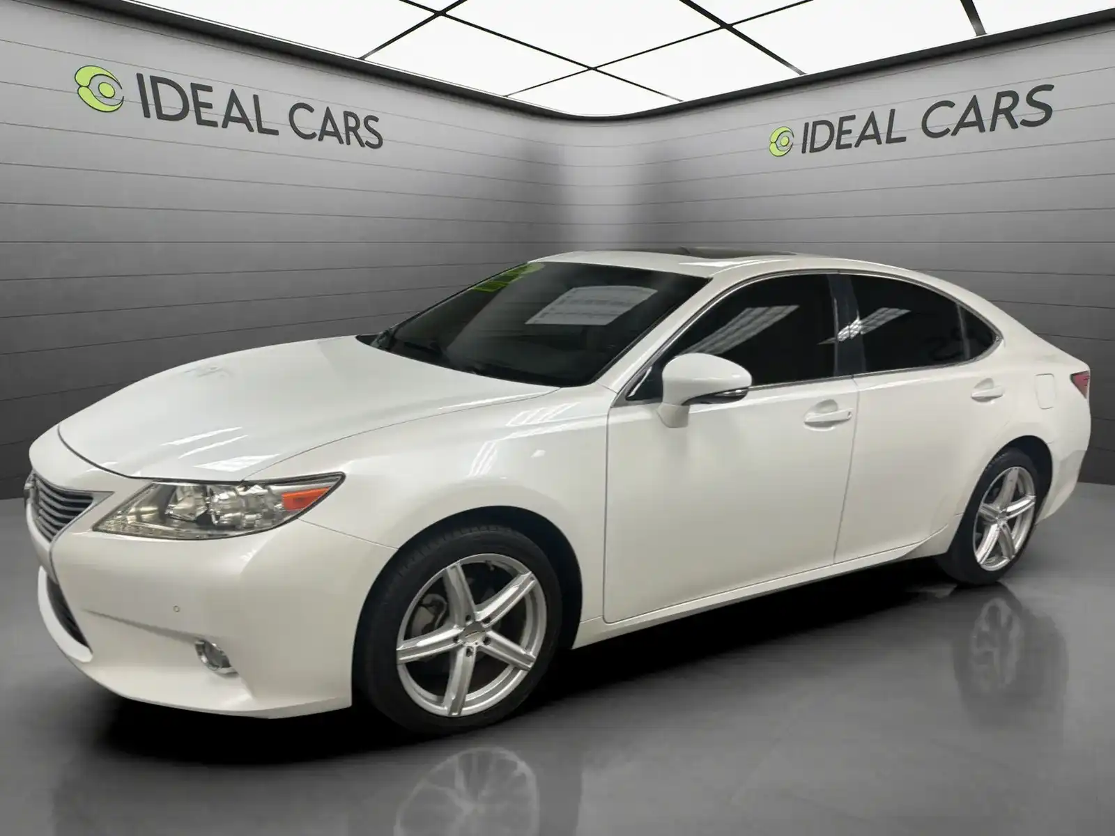 2014 Lexus ES 350 350's photo