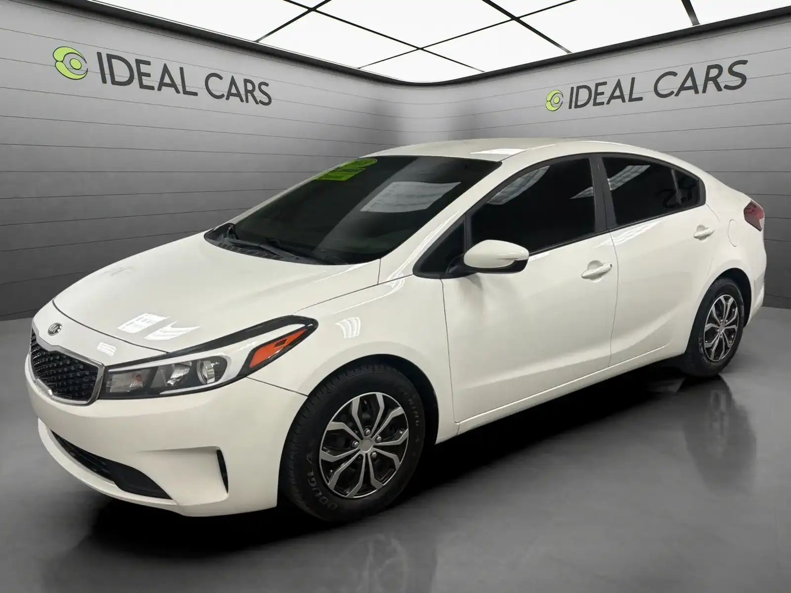 2018 Kia Forte LX's photo
