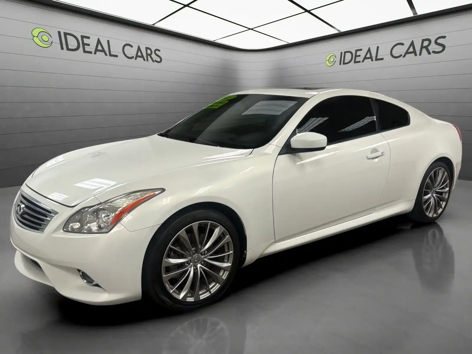 2013 INFINITI G Journey Coupe 37's photo