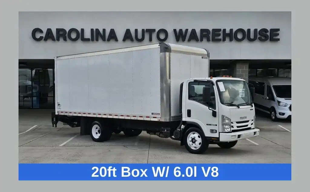 2022 Isuzu NRR's photo