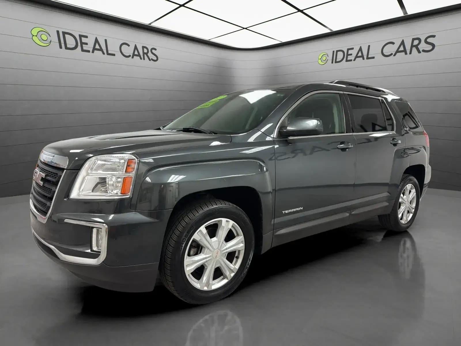 2017 GMC Terrain FWD SLE-2's photo