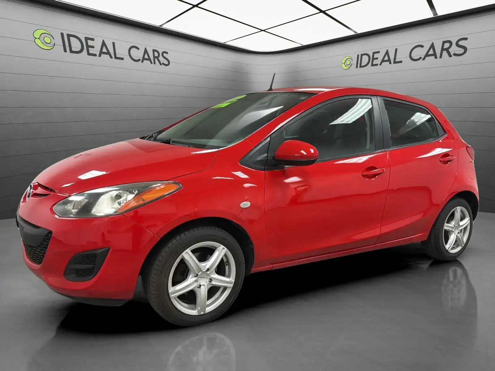 2012 Mazda Mazda2 Sport 5-Door Auto's photo