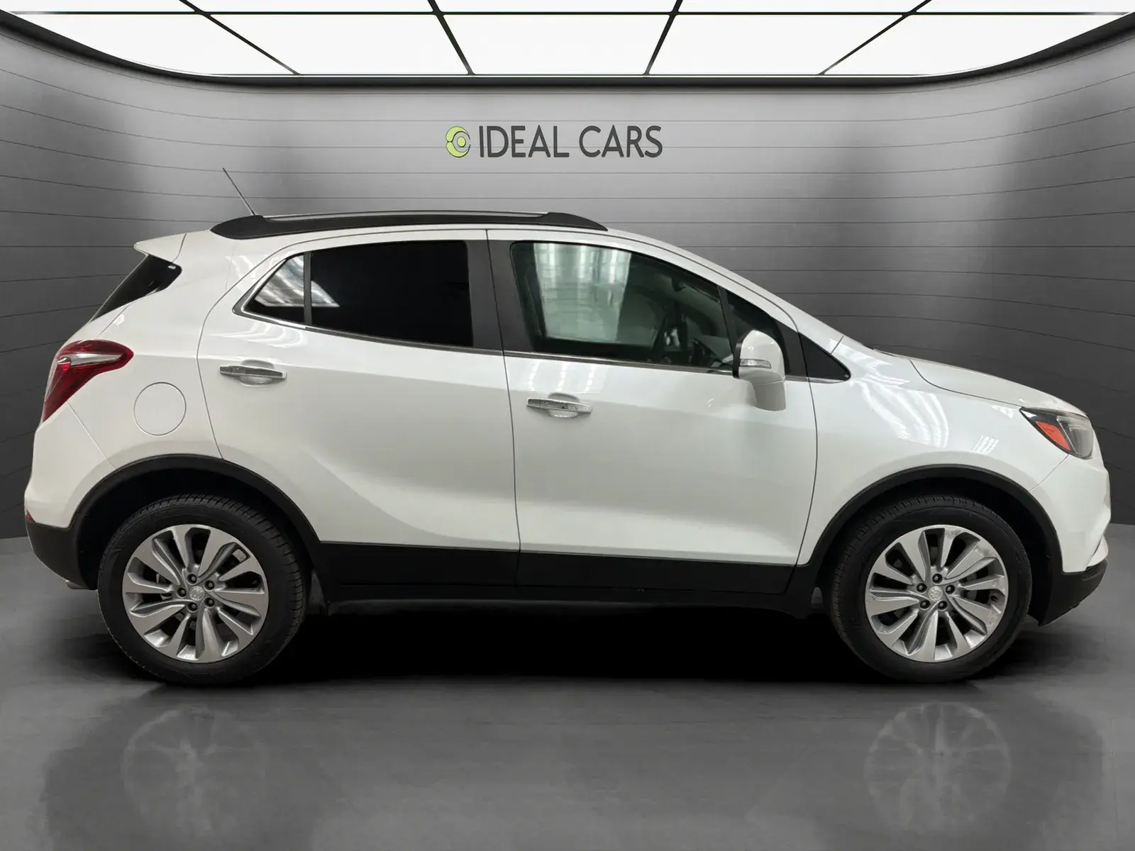 2018 Buick Encore Preferred photo 4
