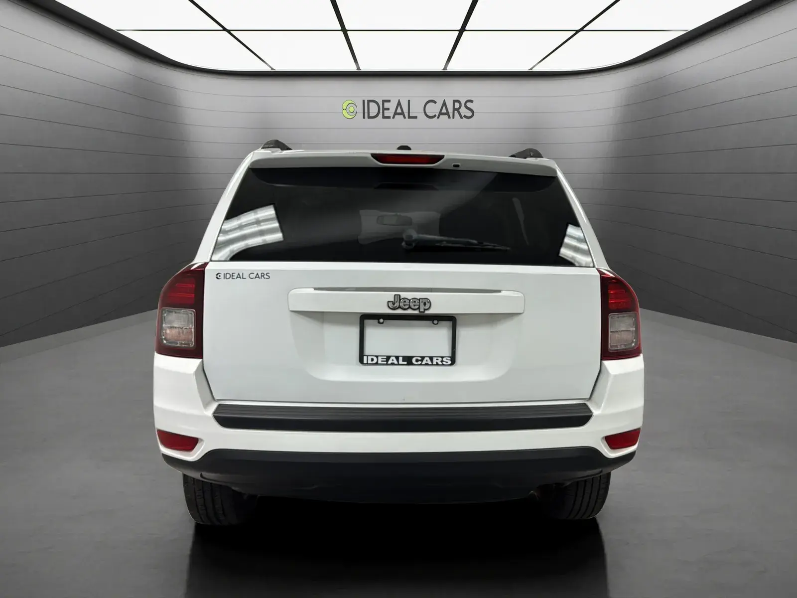 2016 Jeep Compass Sport photo 4