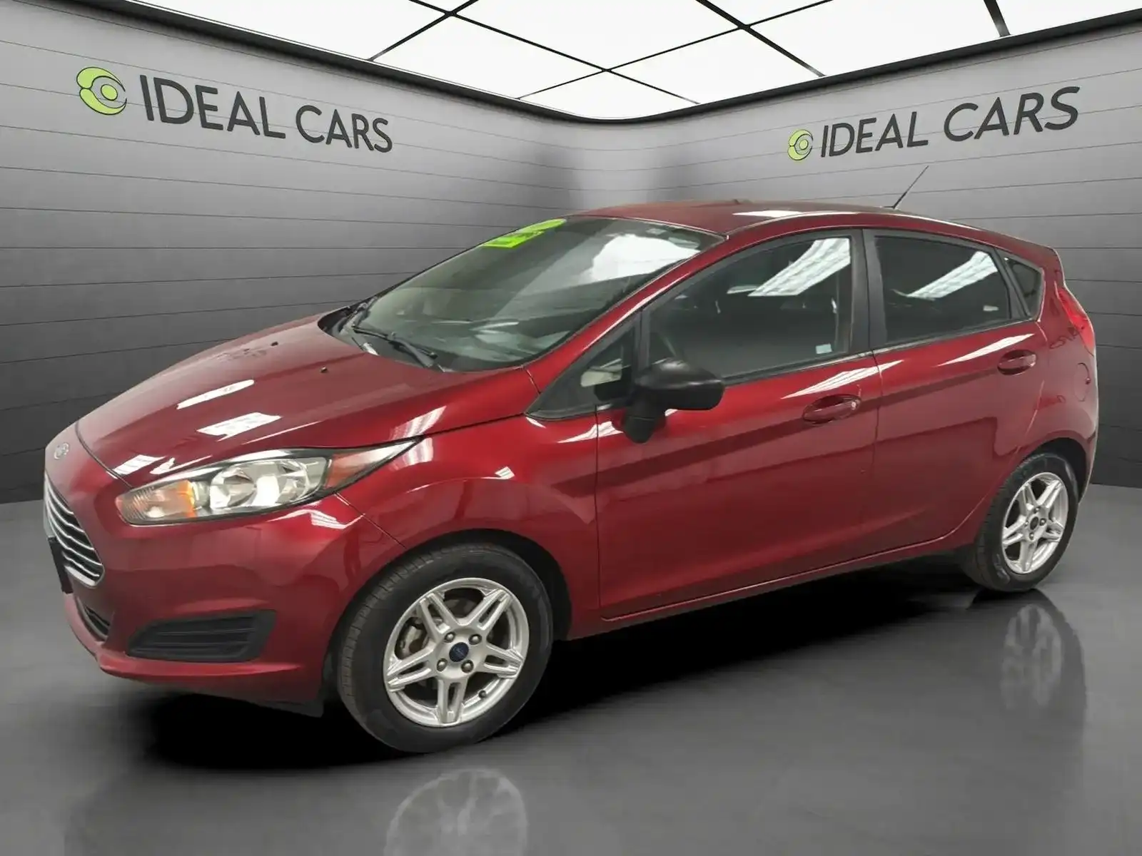 2017 Ford Fiesta SE Hatch's photo