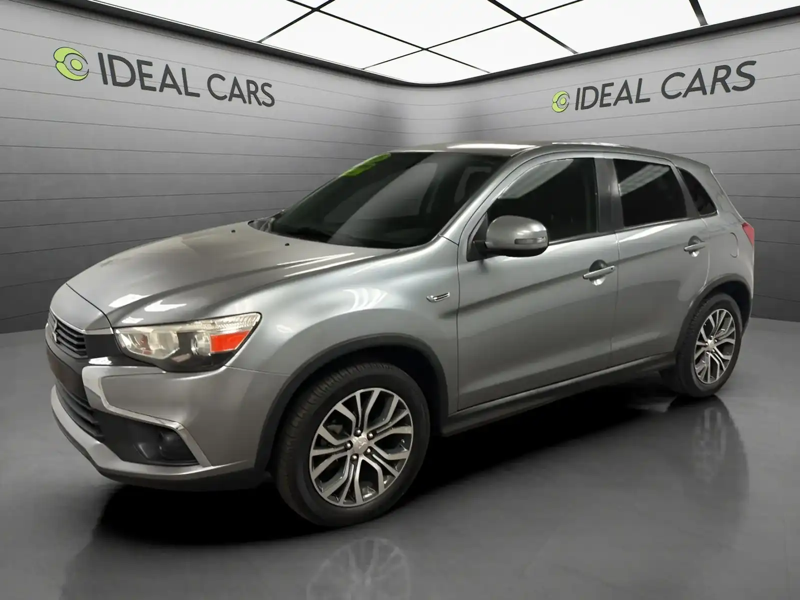 2016 Mitsubishi Outlander Sport 2.0 ES 2WD CVT's photo