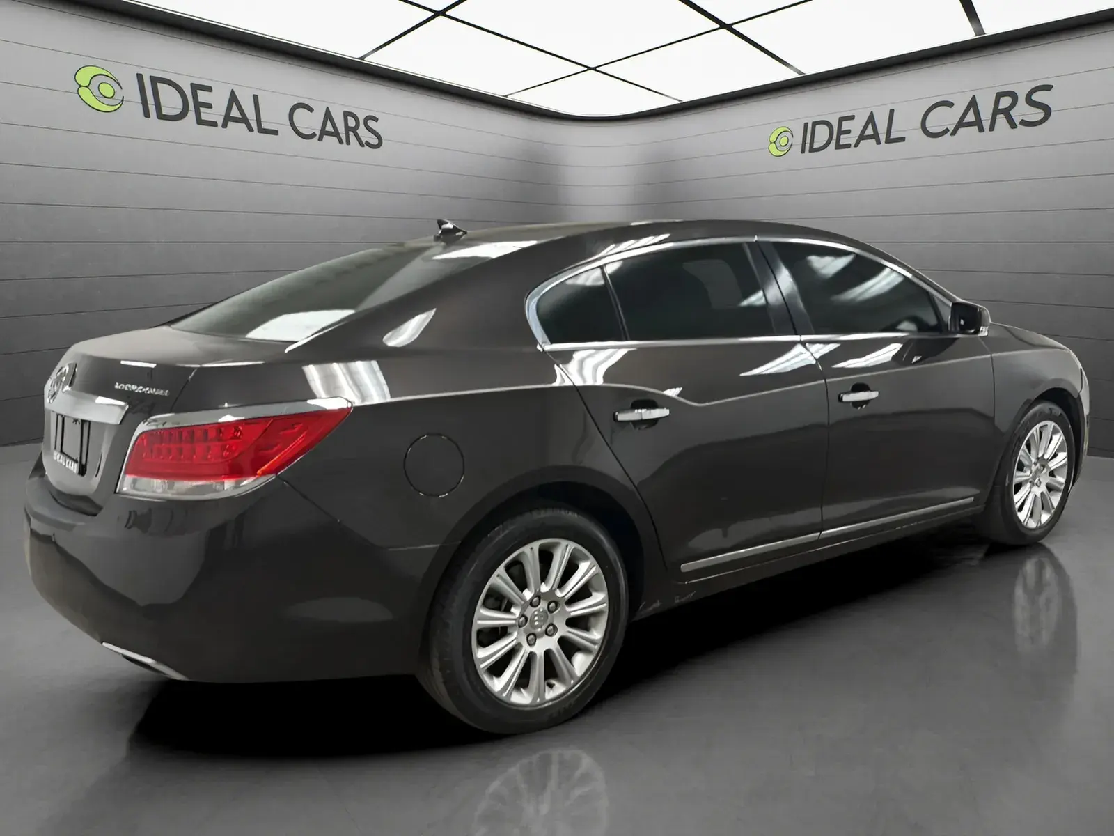 2013 Buick LaCrosse Leather photo 5