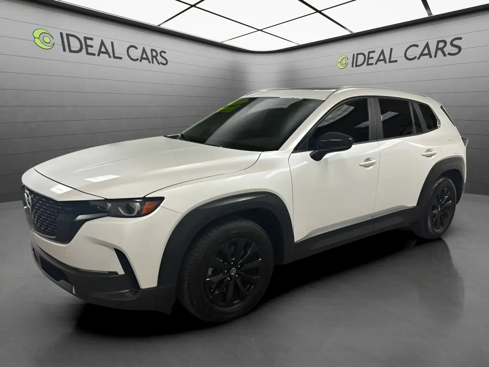 2023 Mazda CX-50 2.5 Preferred Plus S photo 1