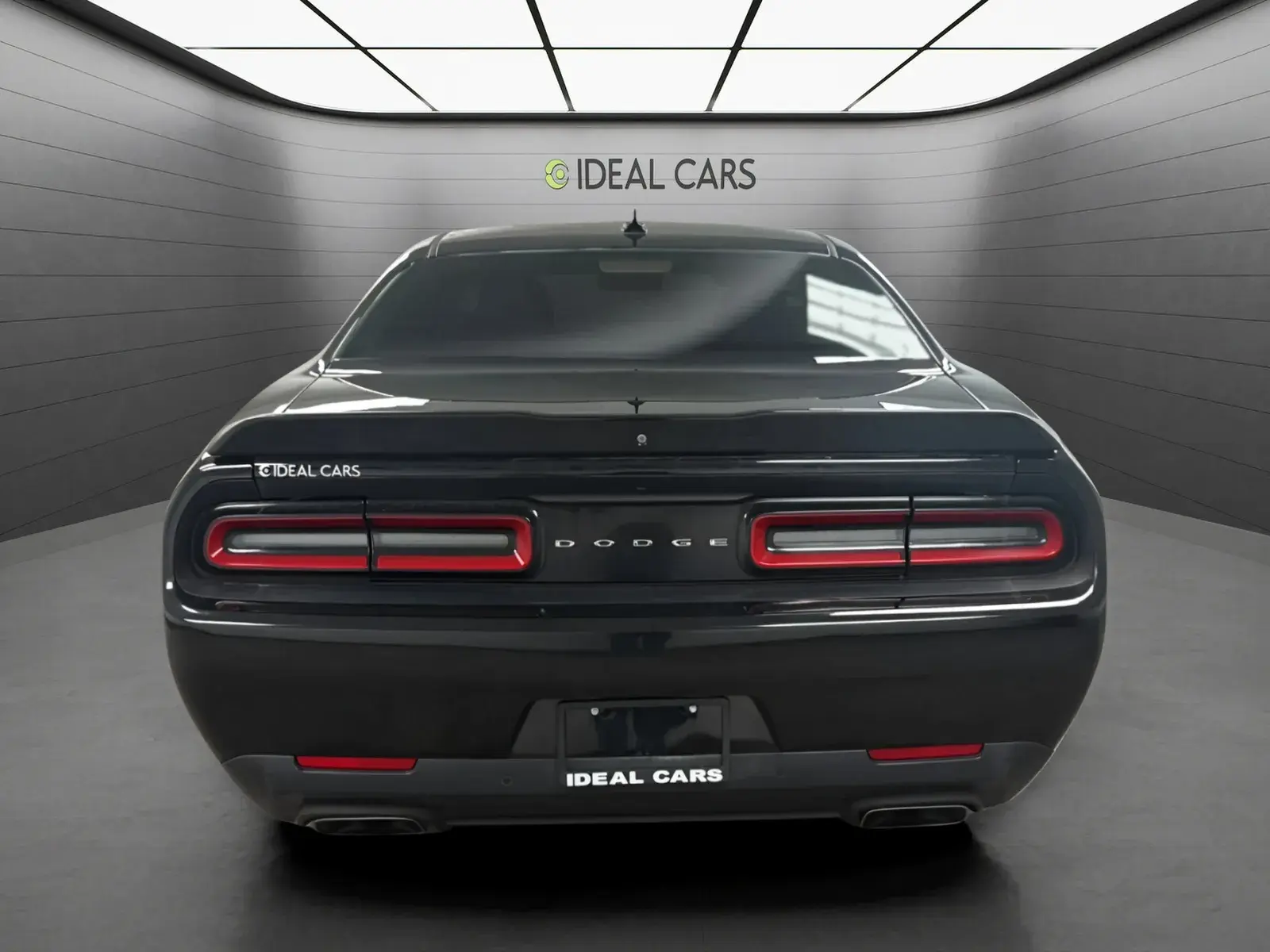 2019 Dodge Challenger R/T photo 5