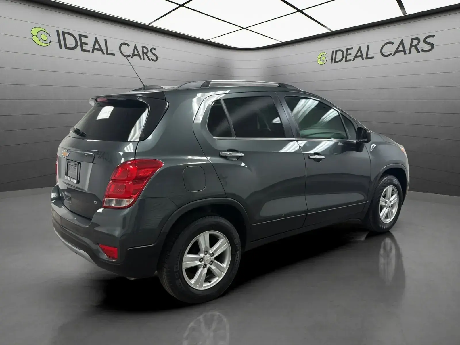 2017 Chevrolet Trax LT photo 5