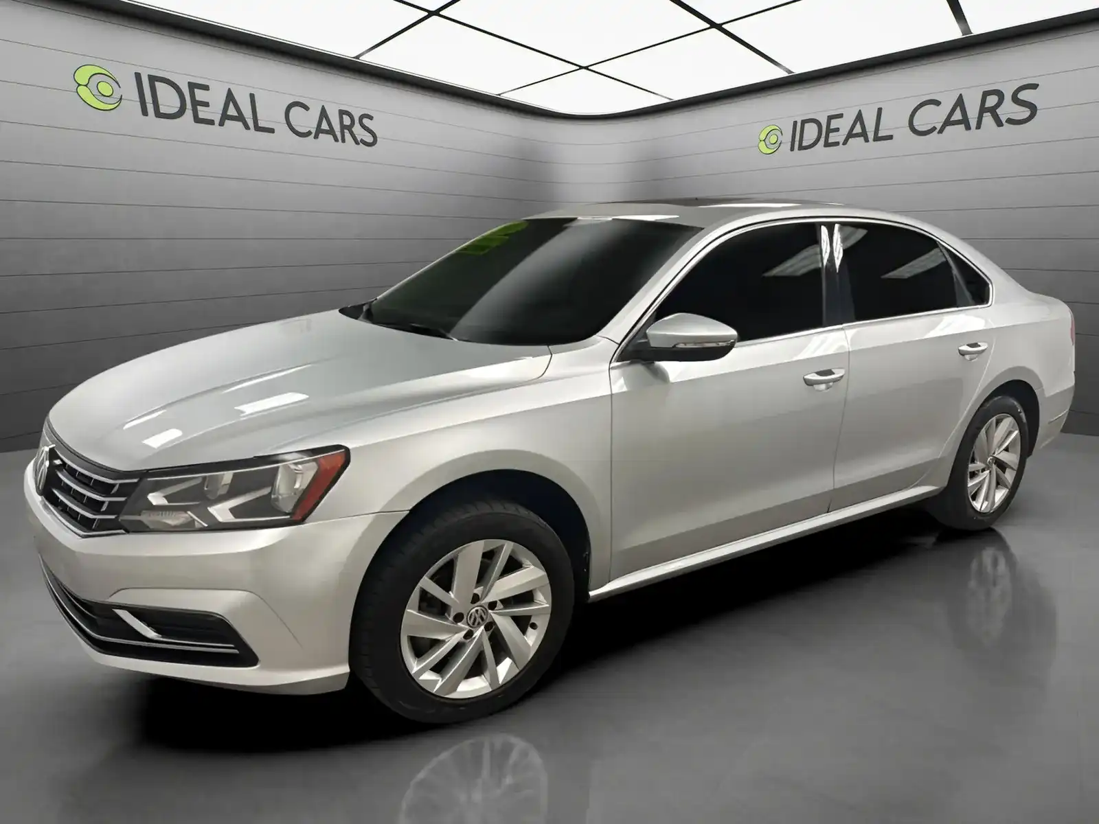 2018 Volkswagen Passat 2.0T SE Auto's photo