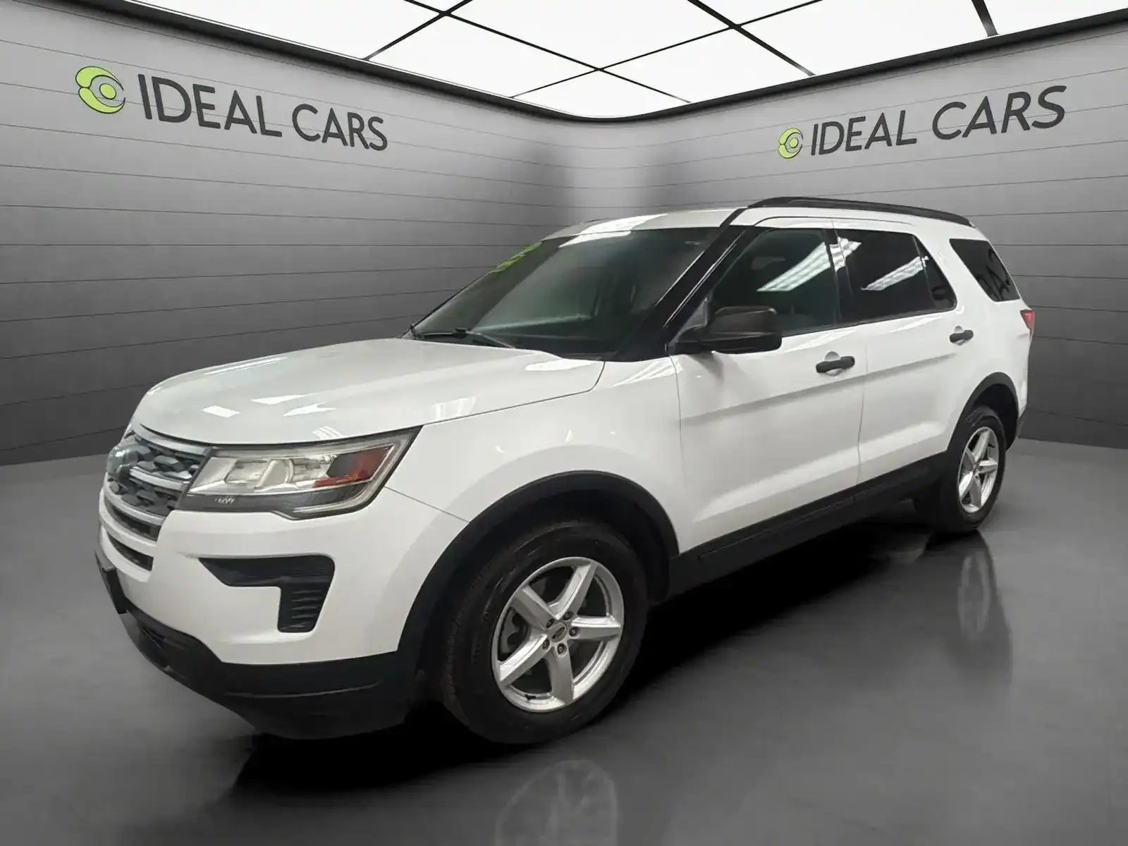 2018 Ford Explorer Base 4WD's photo