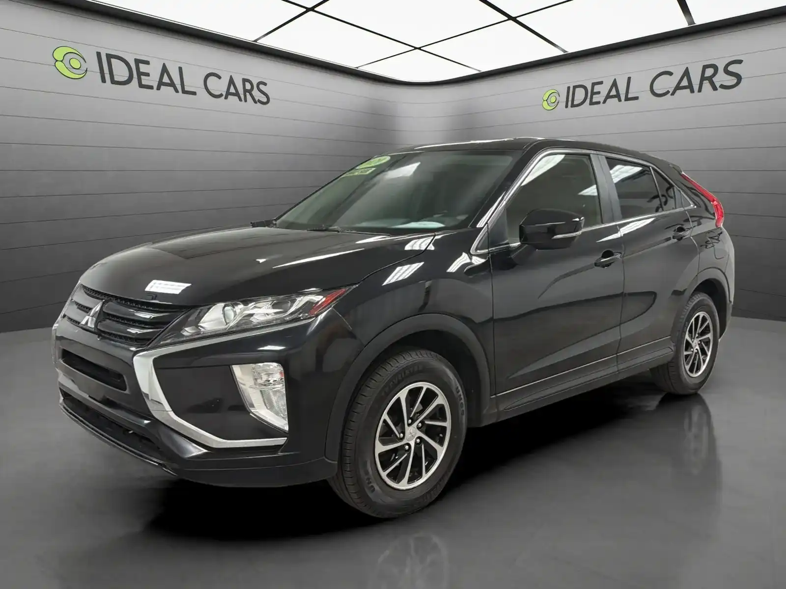 2020 Mitsubishi Eclipse Cross ES S-AWC's photo