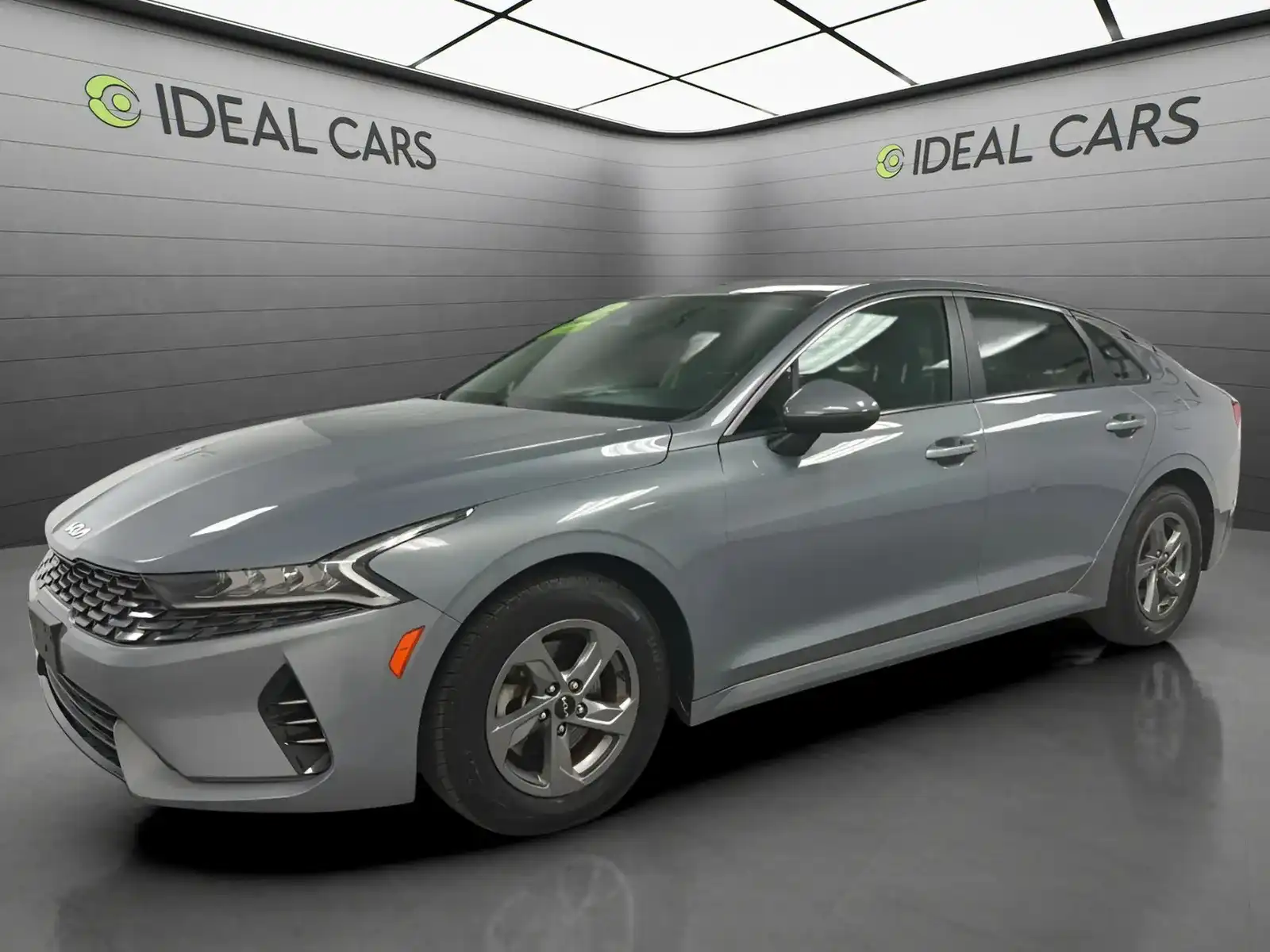 2023 Kia Optima LXS FWD's photo
