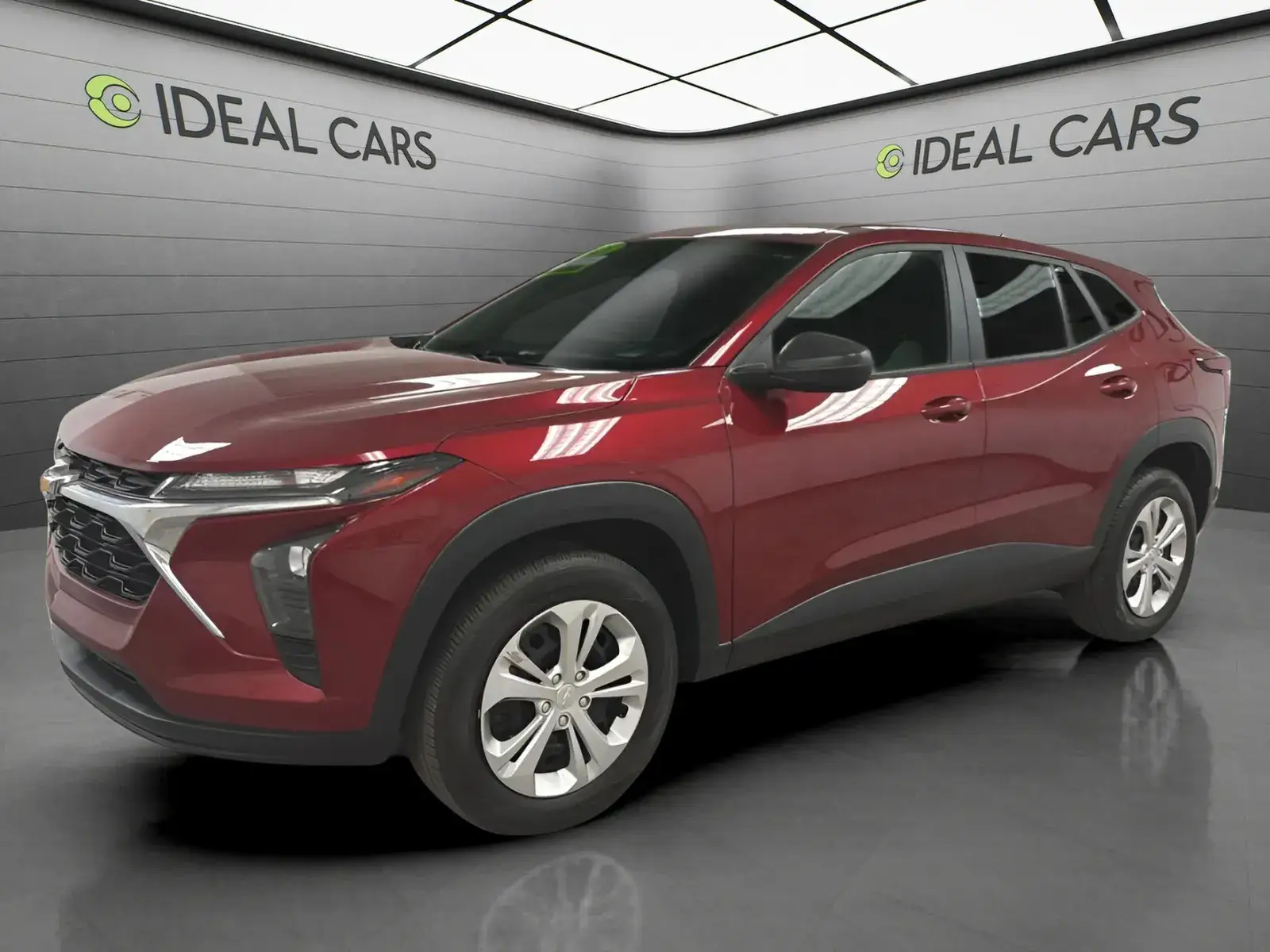 2025 Chevrolet Trax LS photo 1