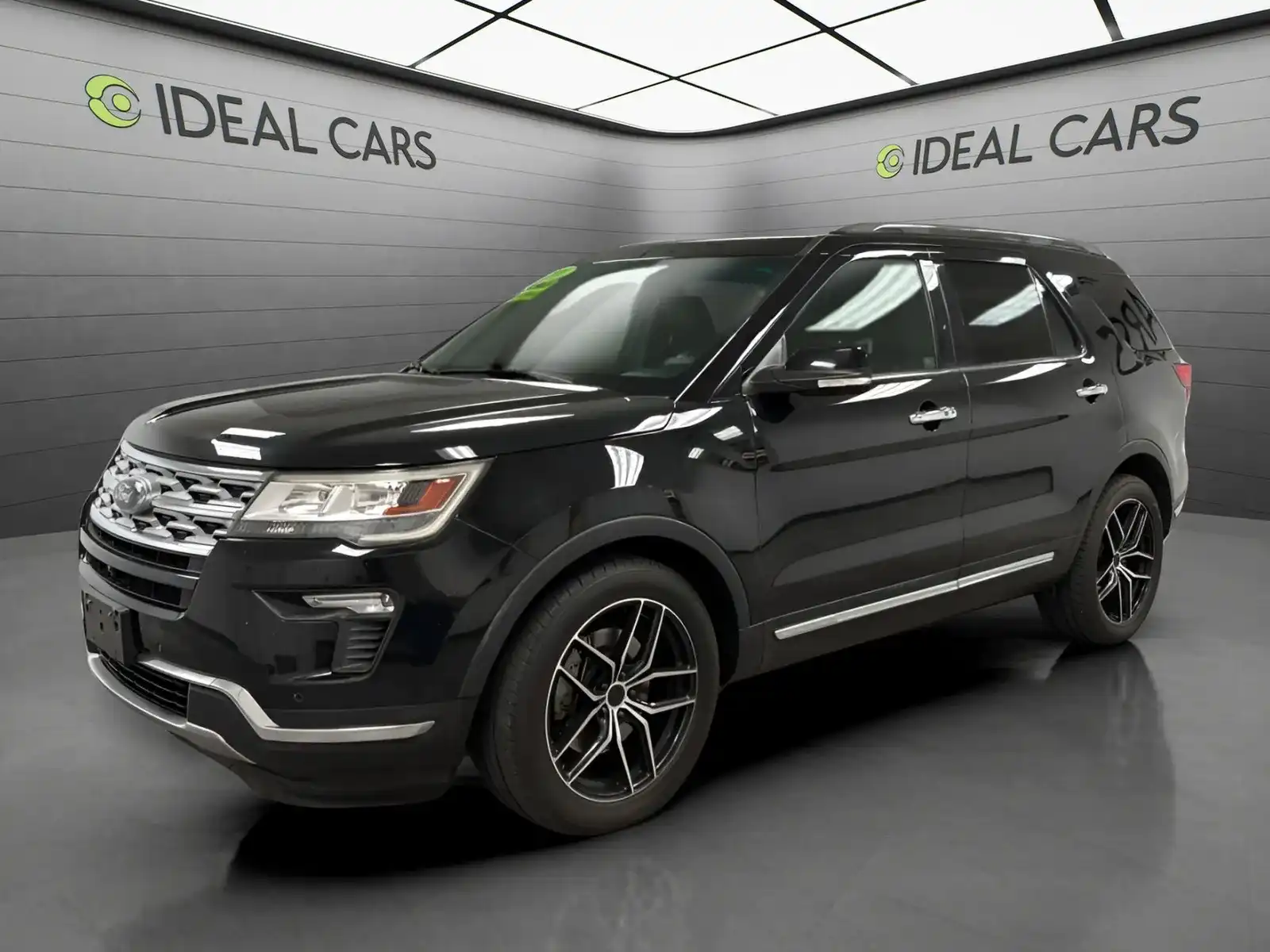 2018 Ford Explorer Limited FWD's photo
