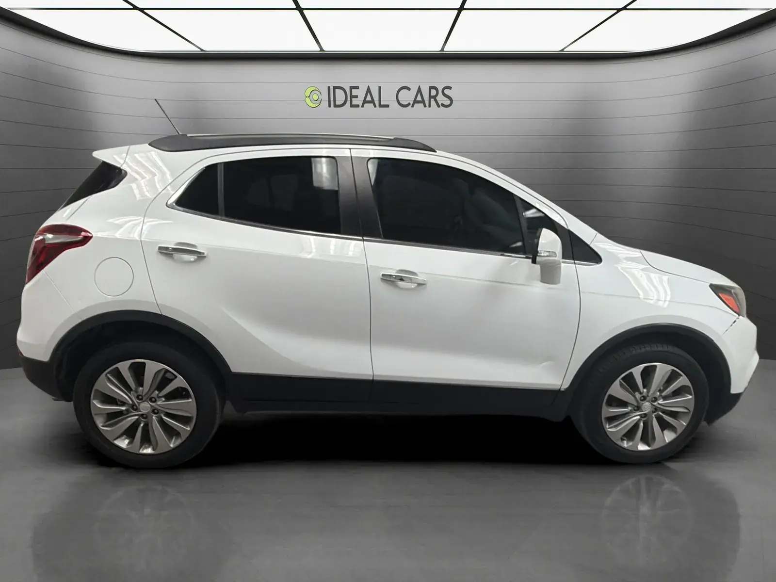 2017 Buick Encore Preferred photo 4