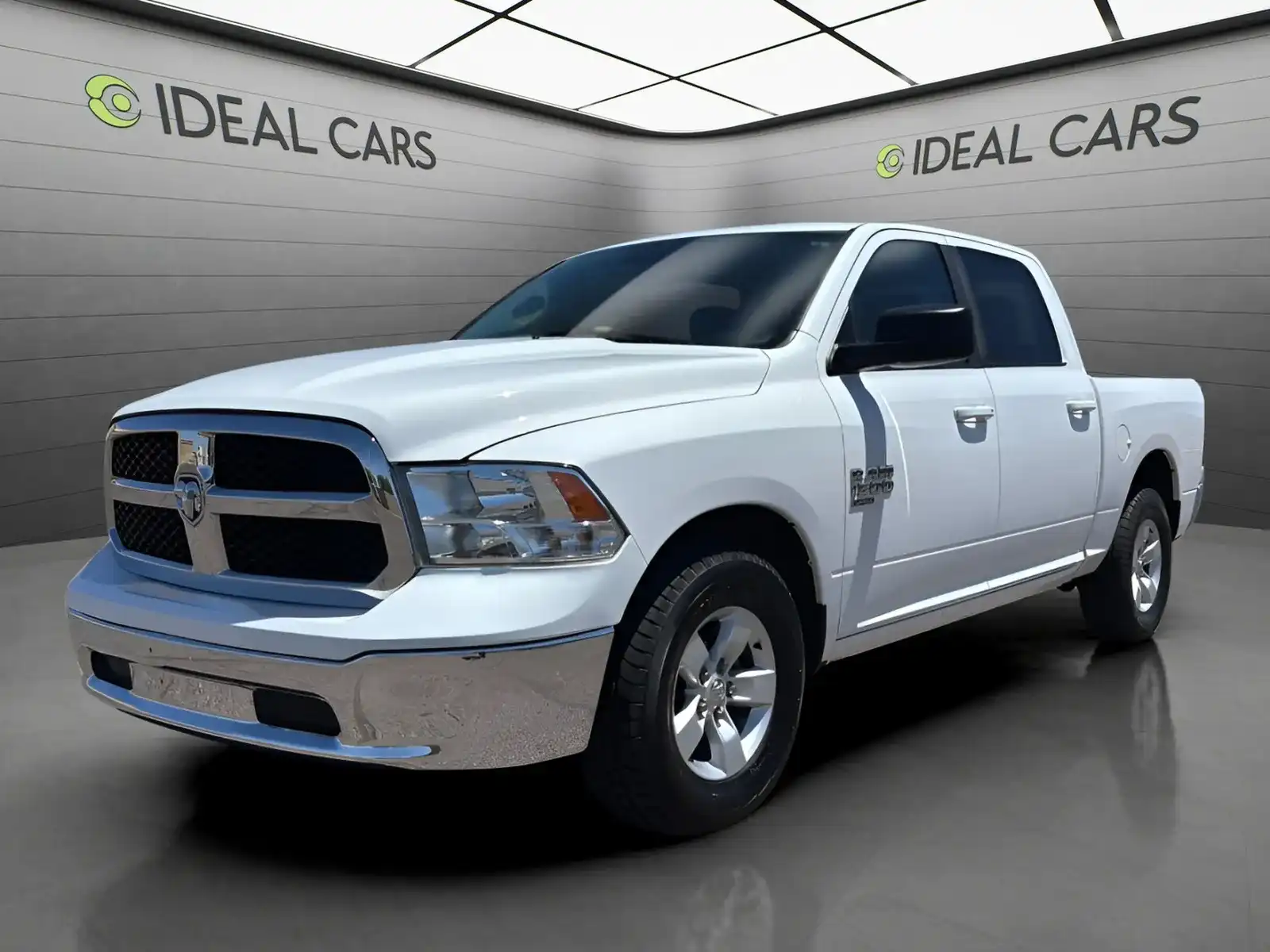 2021 RAM 1500 Classic SLT Crew Cab 5'7's photo
