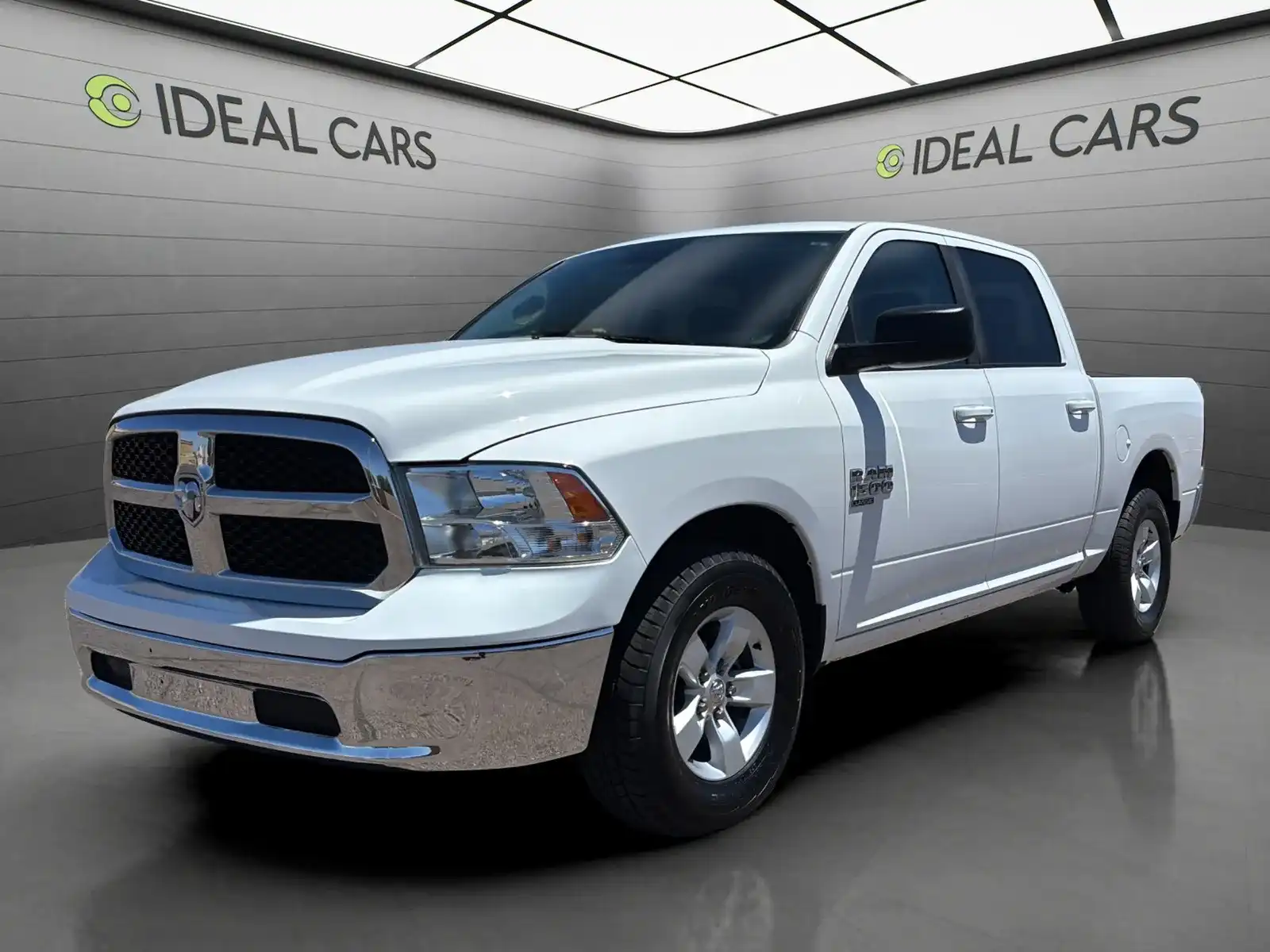 2021 RAM 1500 Classic SLT Crew Cab 5'7's photo