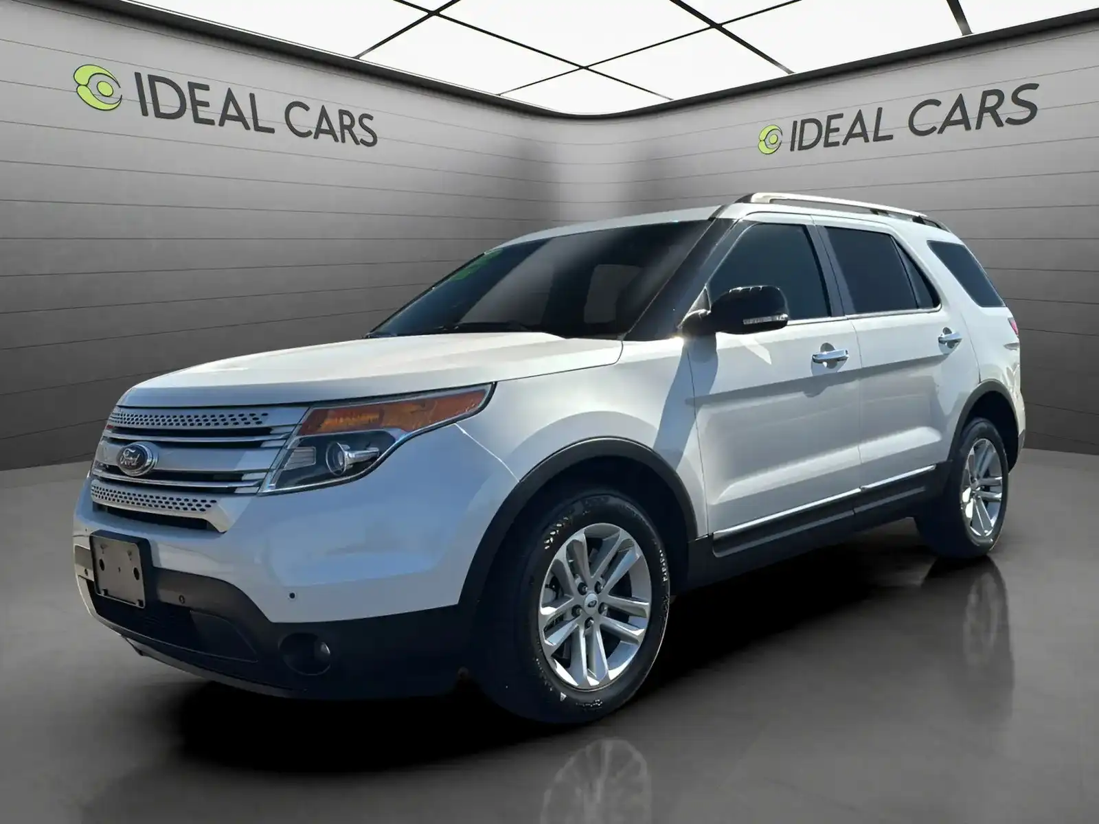 2014 Ford Explorer XLT 4x4's photo