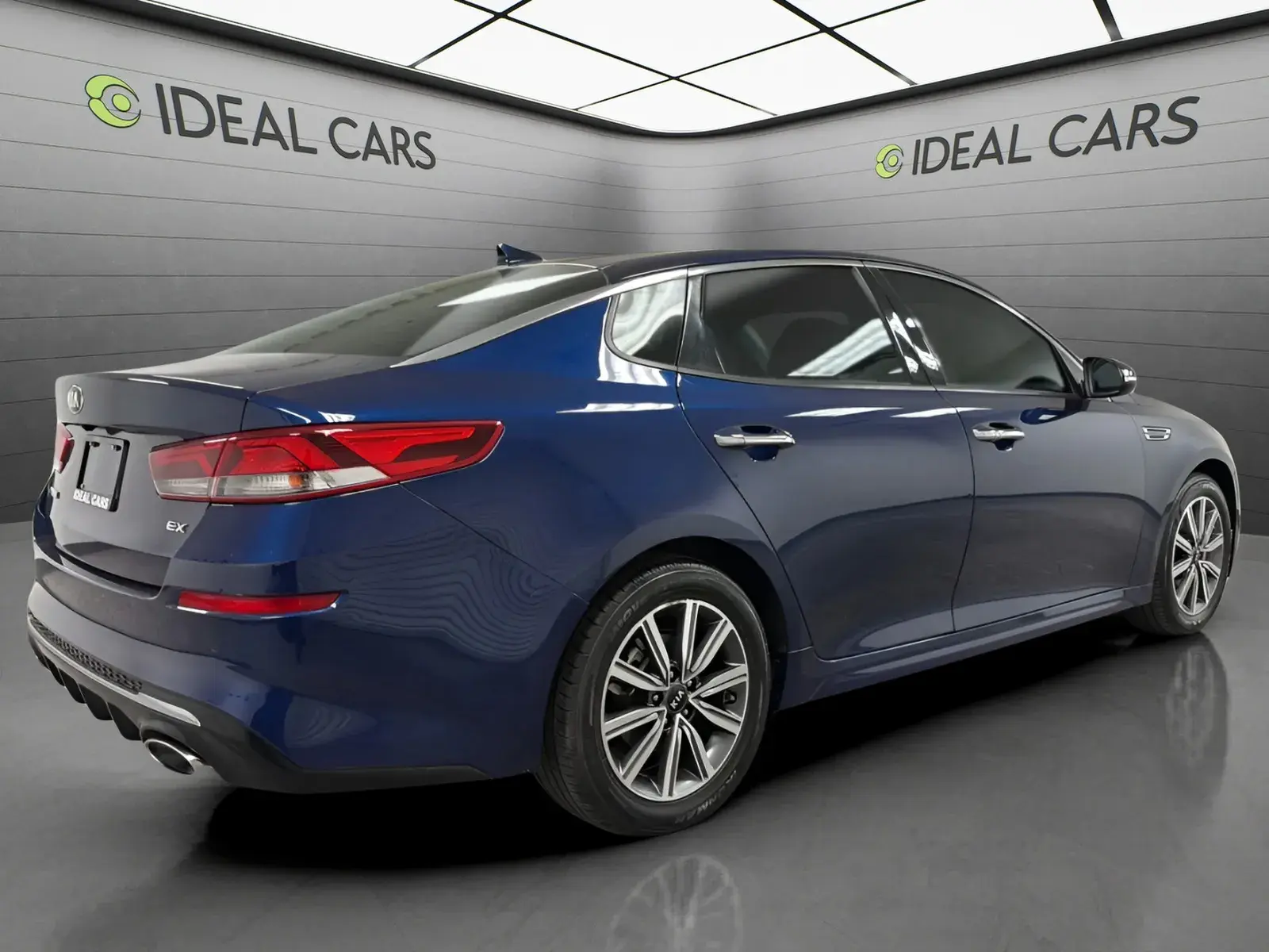 2019 Kia Optima EX Auto photo 5