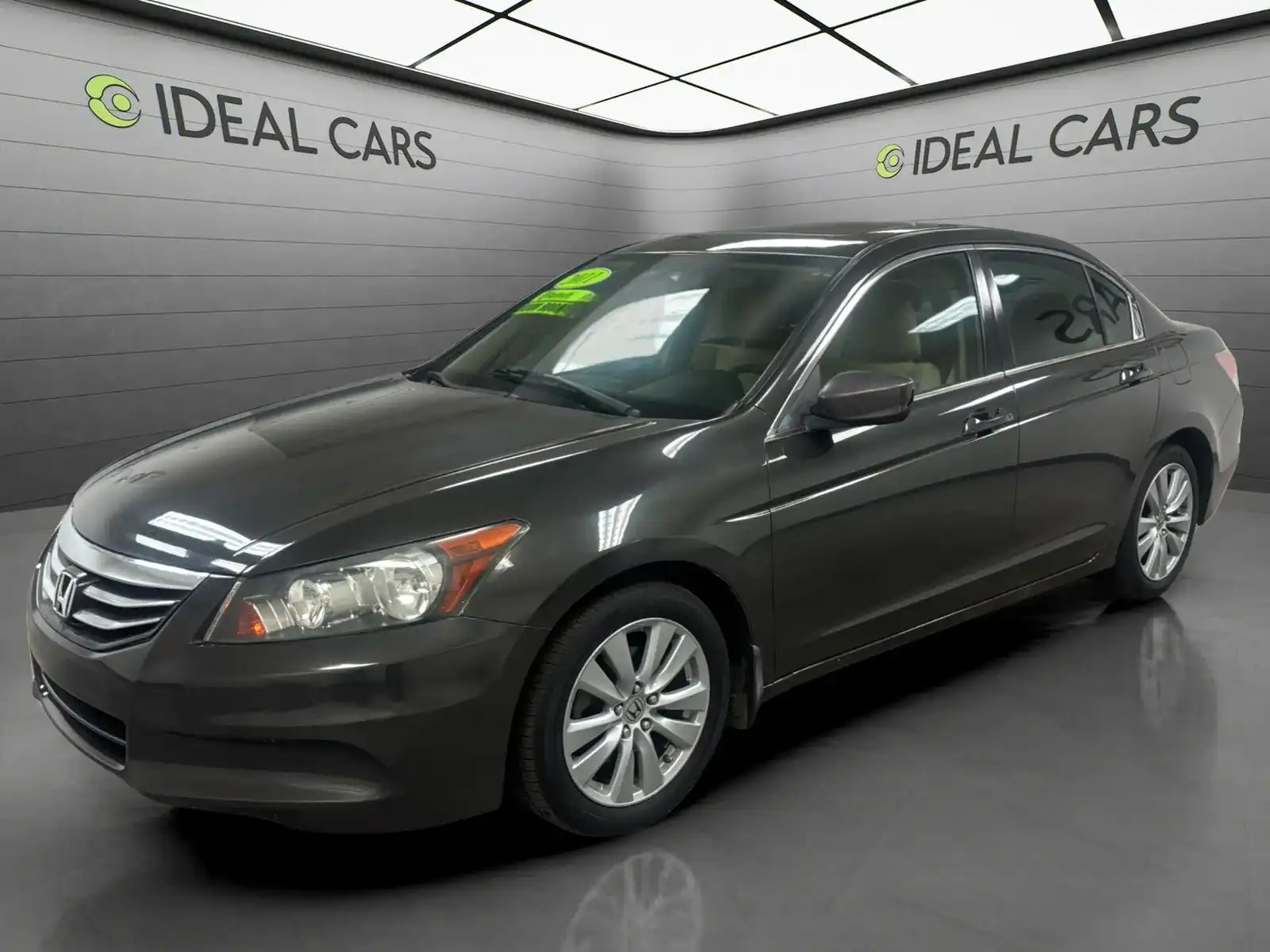2011 Honda Accord EX Auto's photo