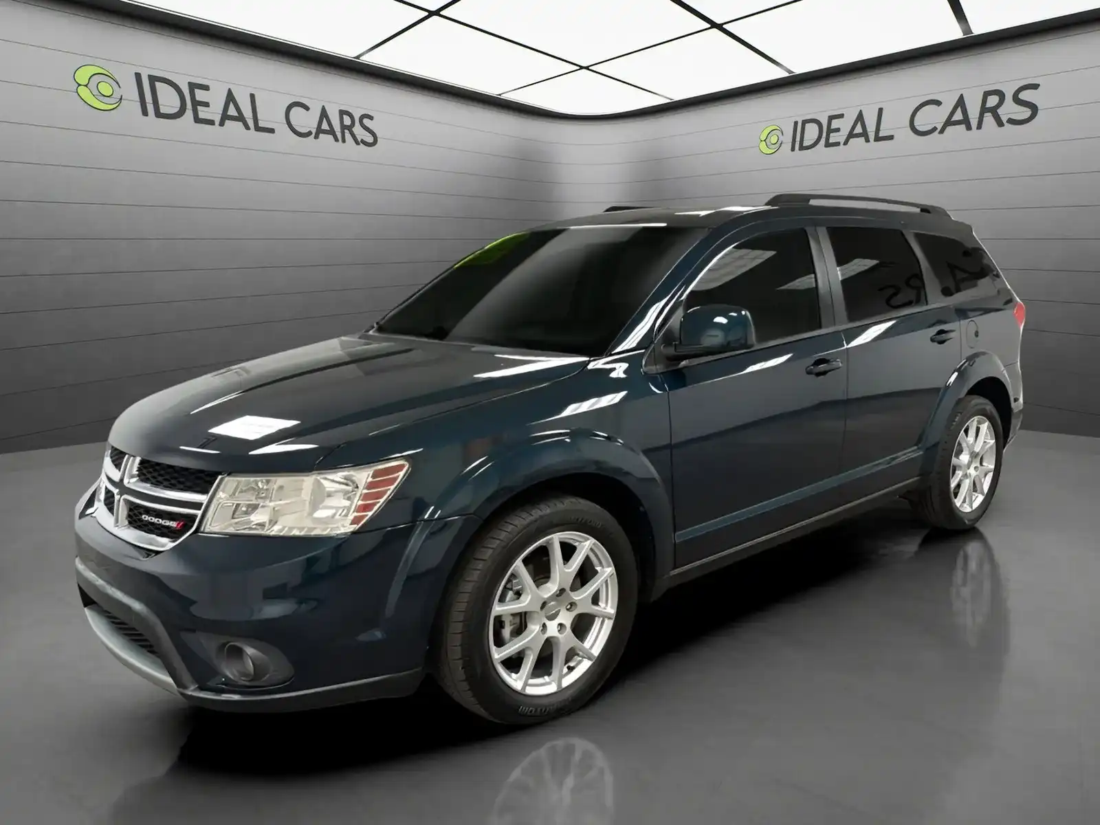 2013 Dodge Journey SXT FWD's photo