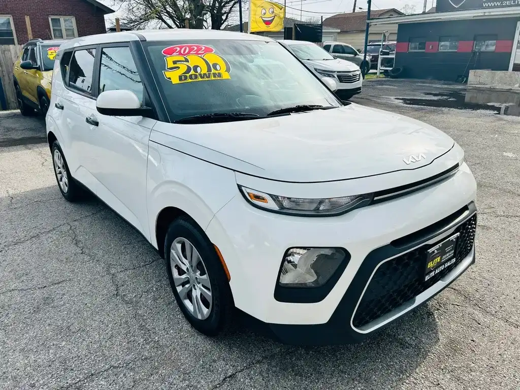 2022 Kia Soul 2.0 LX IVT's photo