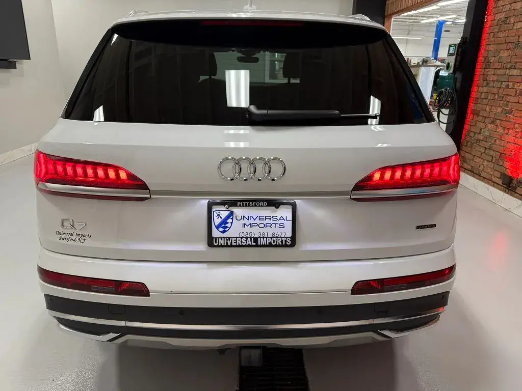 2023 Audi Q7 55 Premium Plus quattro Tiptronic photo 4
