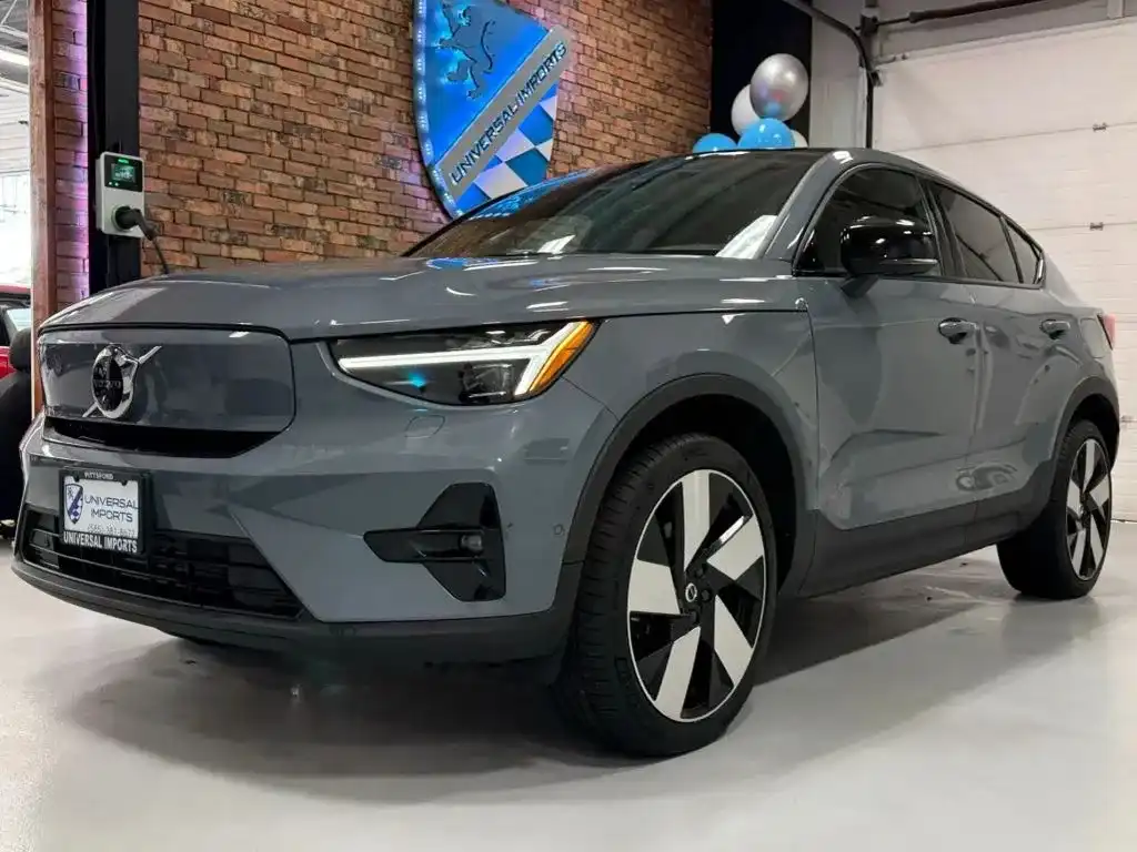 2023 Volvo C40 P8 Recharge Ultimate AWD's photo