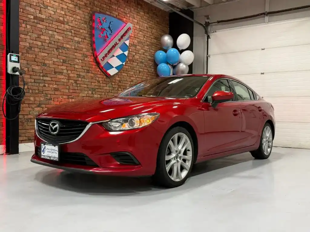 2016 Mazda EZ-6 i Touring Auto's photo