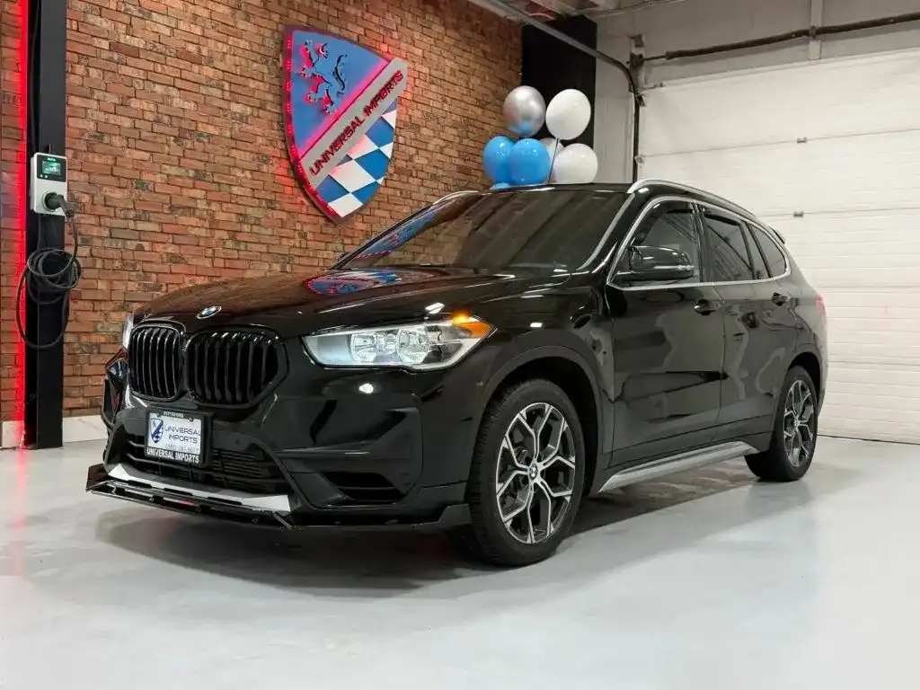 2021 BMW X1 xDrive28i's photo