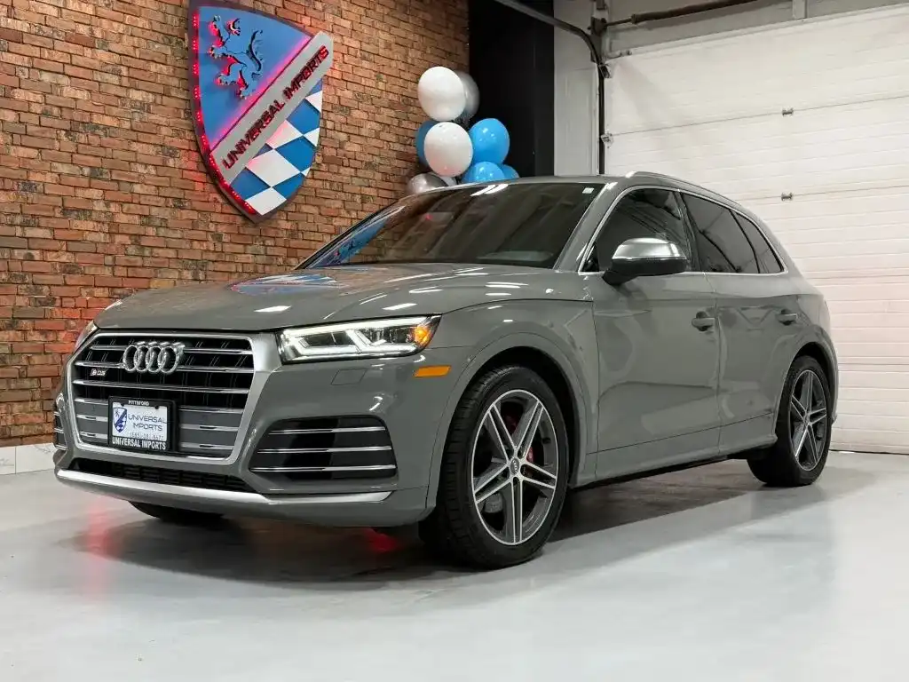 2019 Audi SQ5 3.0 Premium Plus quattro Tiptronic's photo