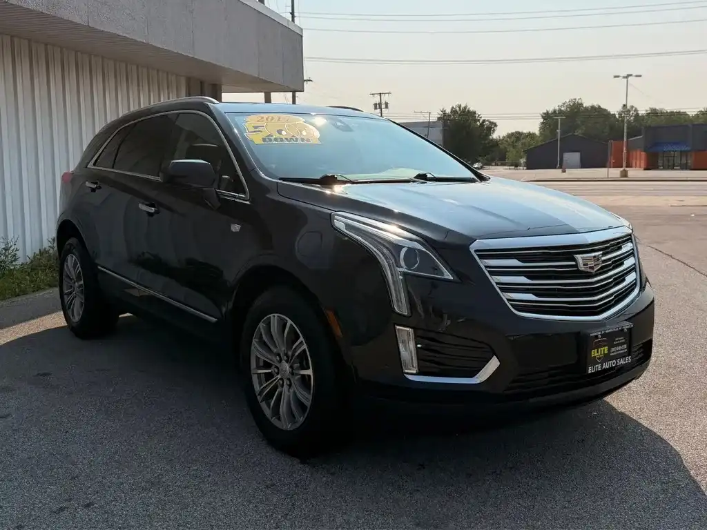 2017 Cadillac XT5 FWD Luxury's photo