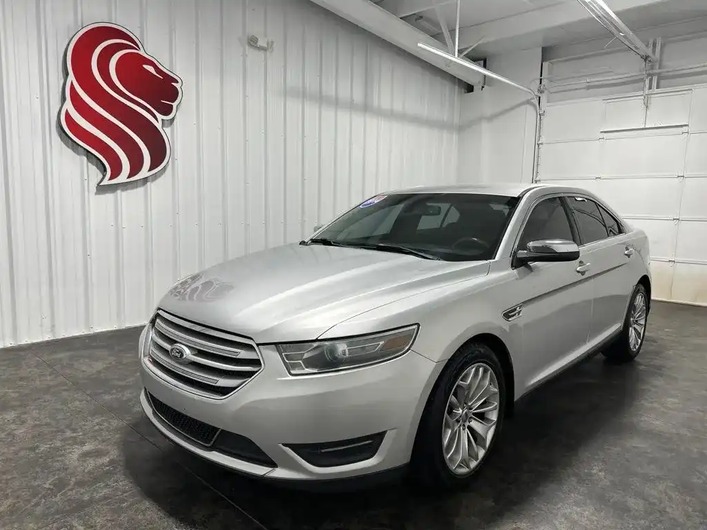 2014 Ford Taurus Limited FWD's photo