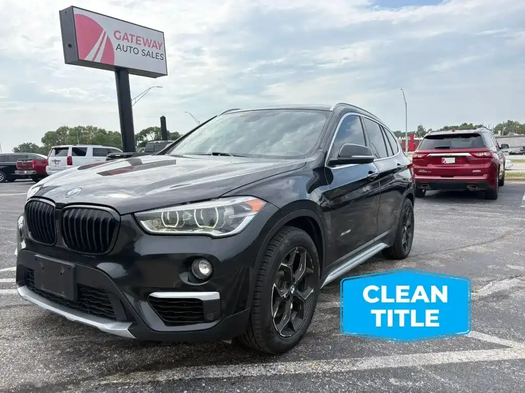 2016 BMW X1 xDrive28i's photo